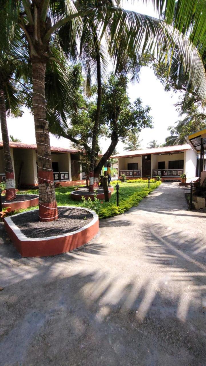 Happy Holiday Alibaug Hotel Alibag Exterior photo